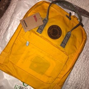 Fjallraven Kanken Backpack (NEW)
